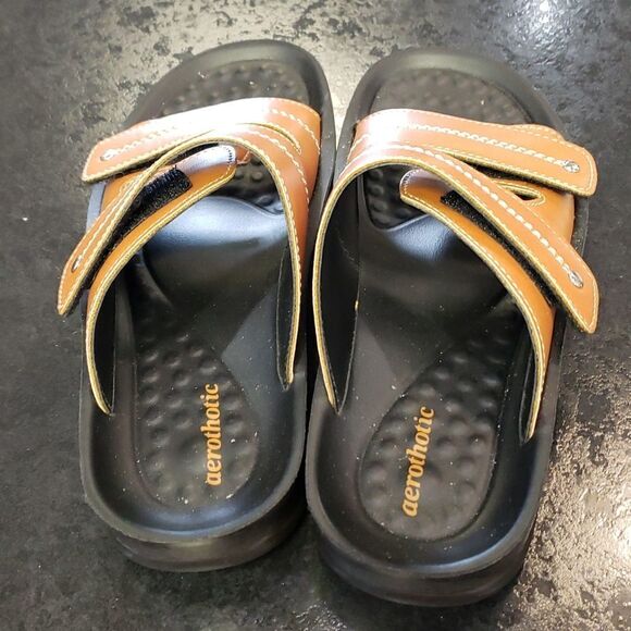 Aerothonic shoes - Picture 3 of 5